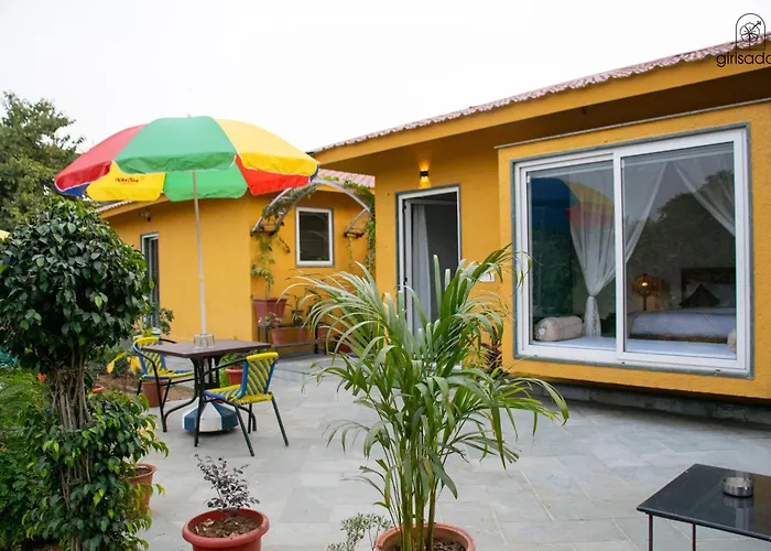 Girisadan Organic Farm Retreat & Botanical Forest